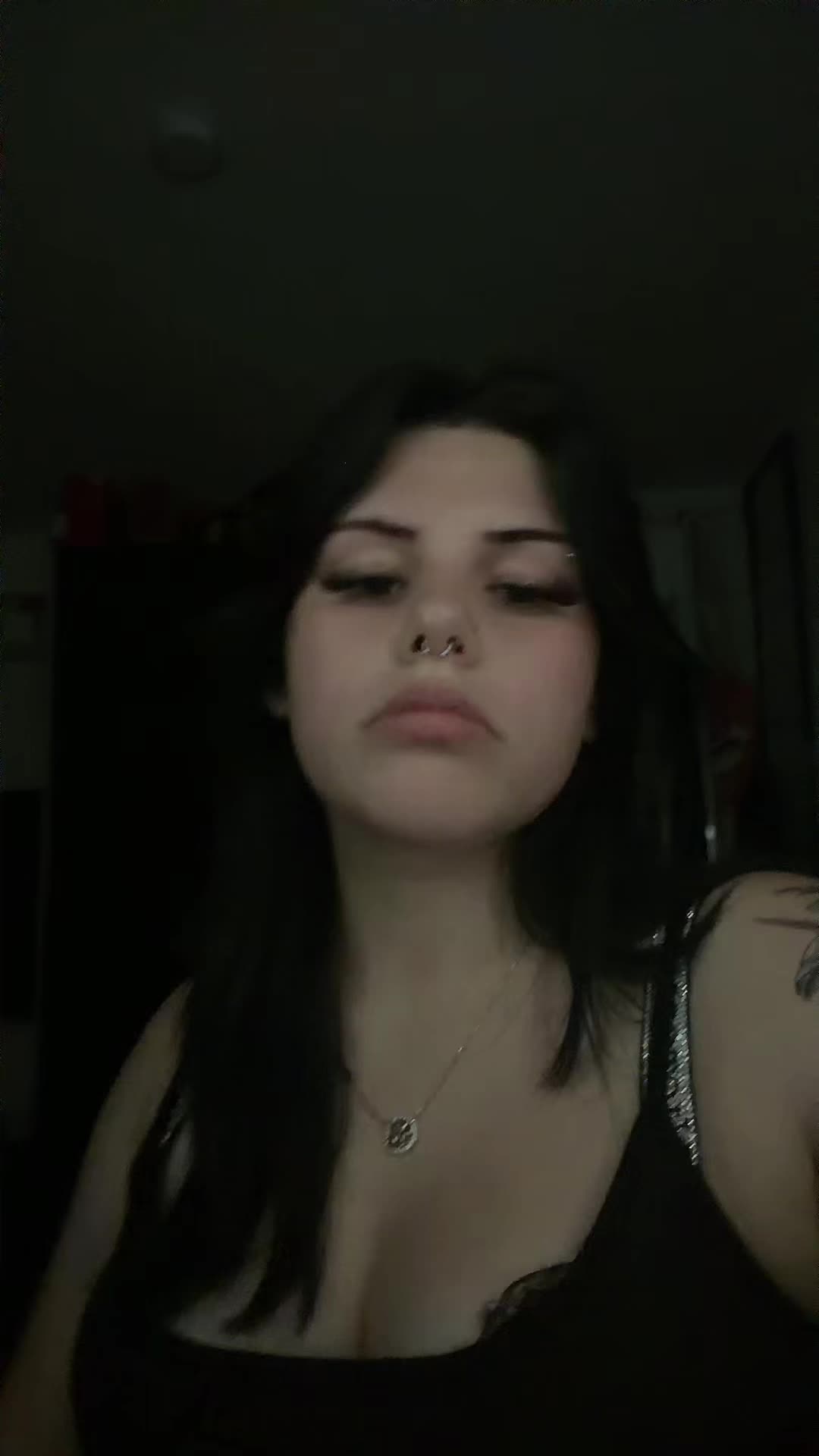 @𝐸𝑙𝑒𝑛𝑎💋