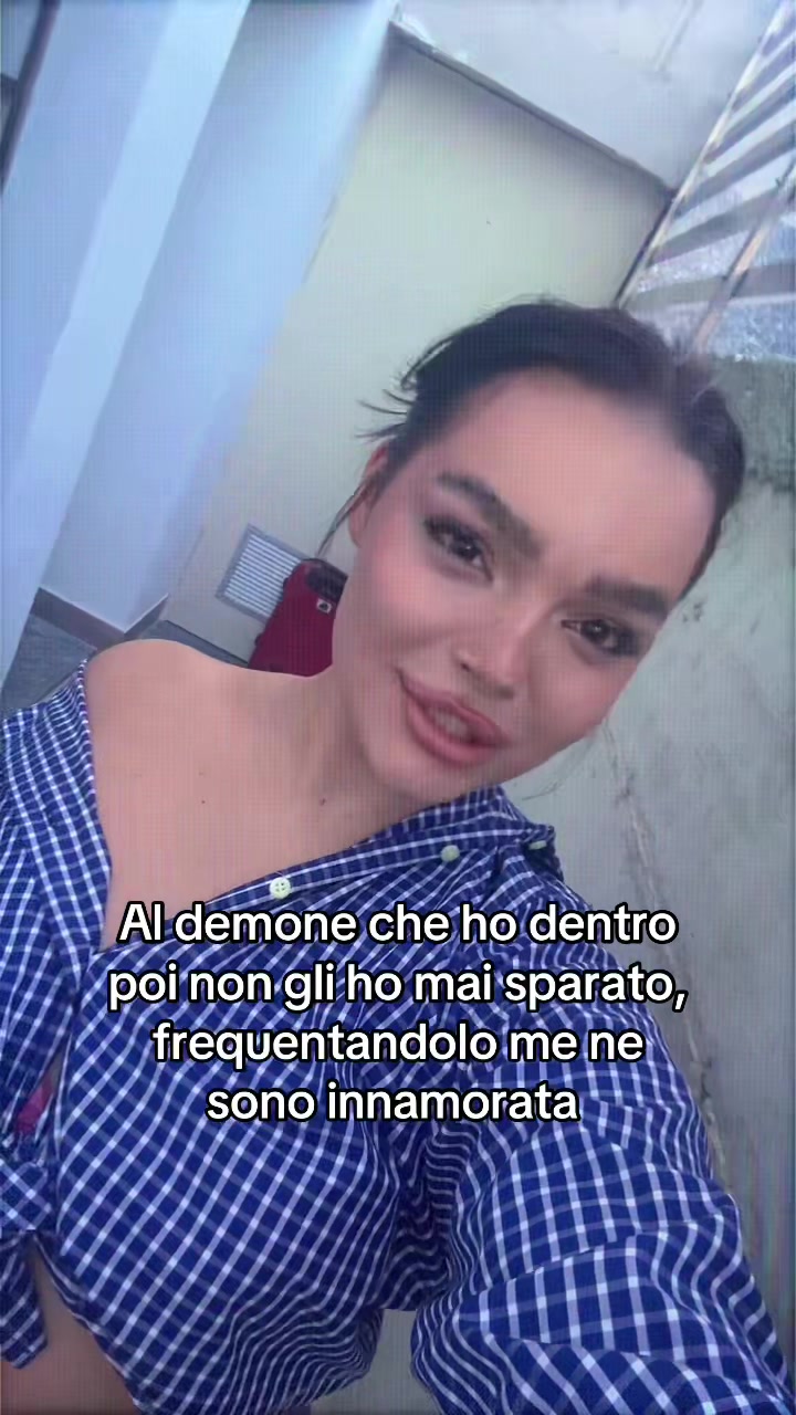 @Lara โก