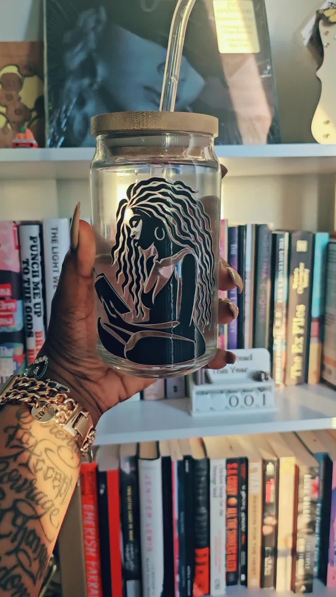 @Bookworm Nicole👑❤️📚