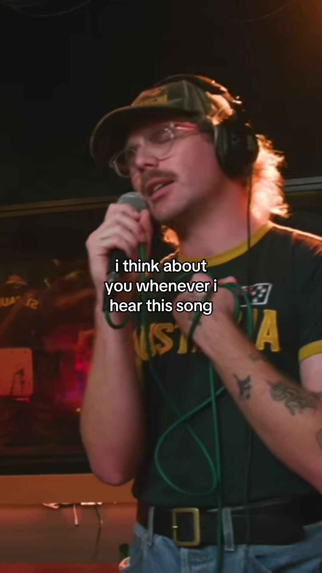 @𝒄𝒂𝒓𝒍𝒚 (𝒇𝒂𝒏𝒑𝒂𝒈𝒆)