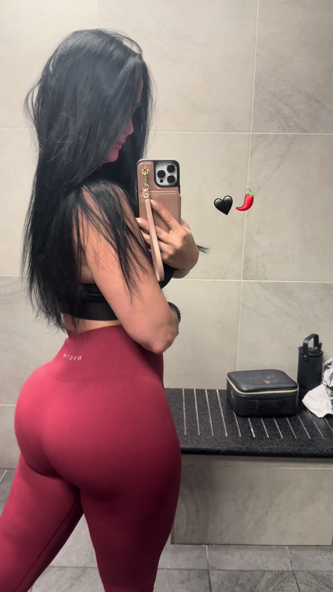 @Lusty_Leggings_Chic