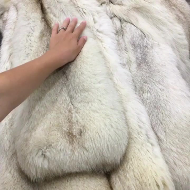 @Fur coat fans