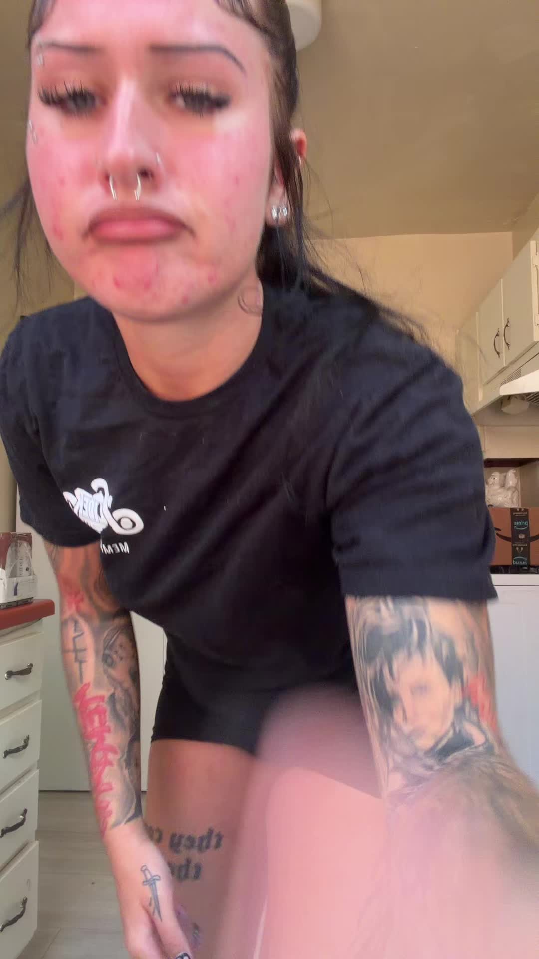 @kat ✮⋆˙