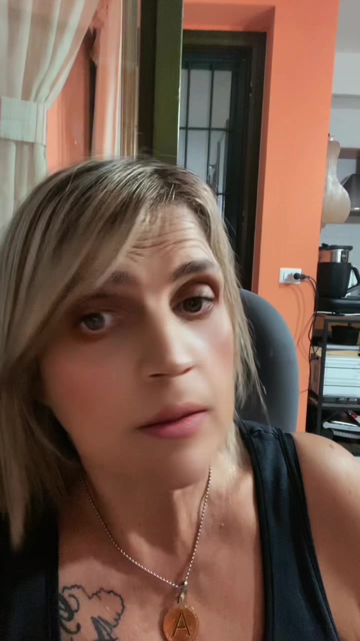 @antoniettadenicol