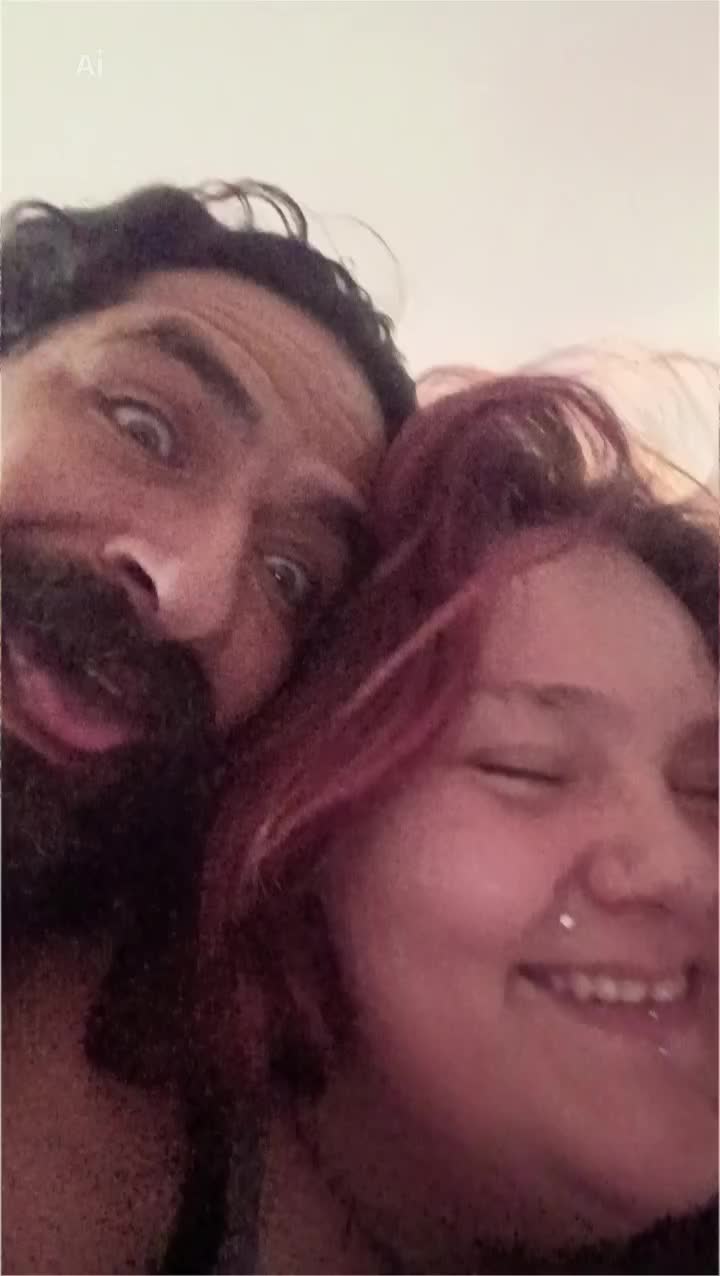 @Hotcarl