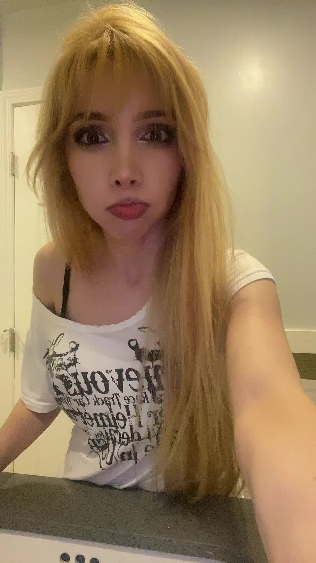 @ari💫