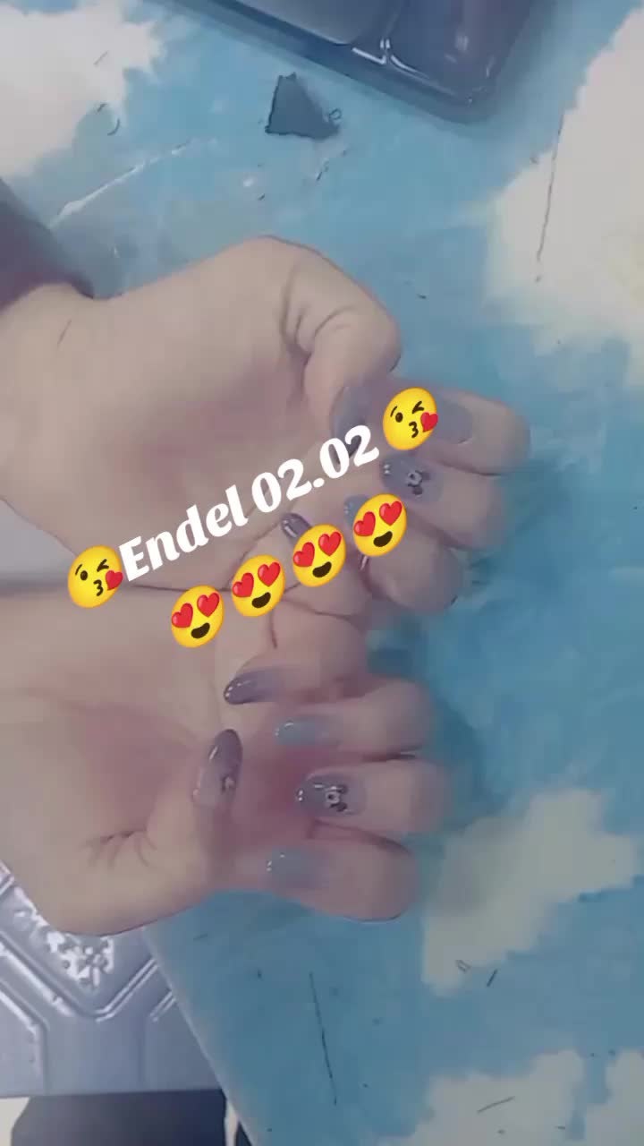 @putri endel 😜🤣😂