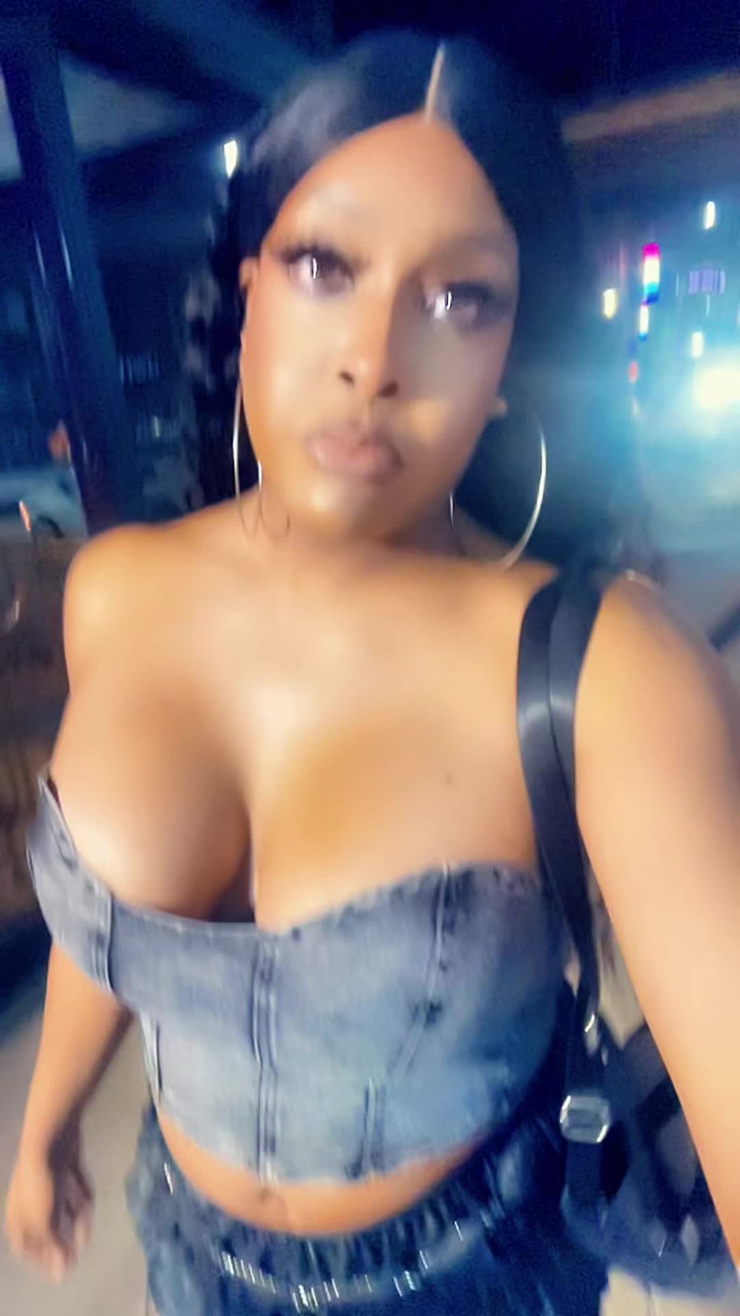 @Ny&rsquo;s World