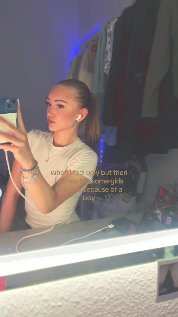 @🤎