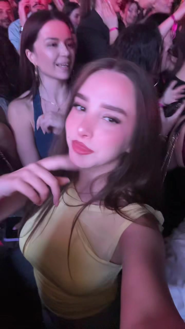 @Kejsi