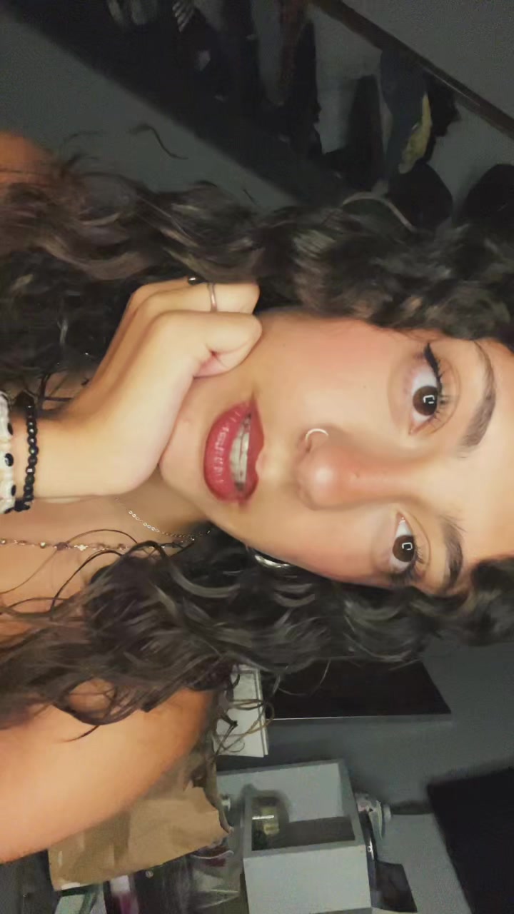 @𝙰𝚕𝚎シ︎
