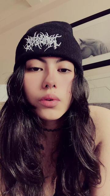 @Julia𖣂