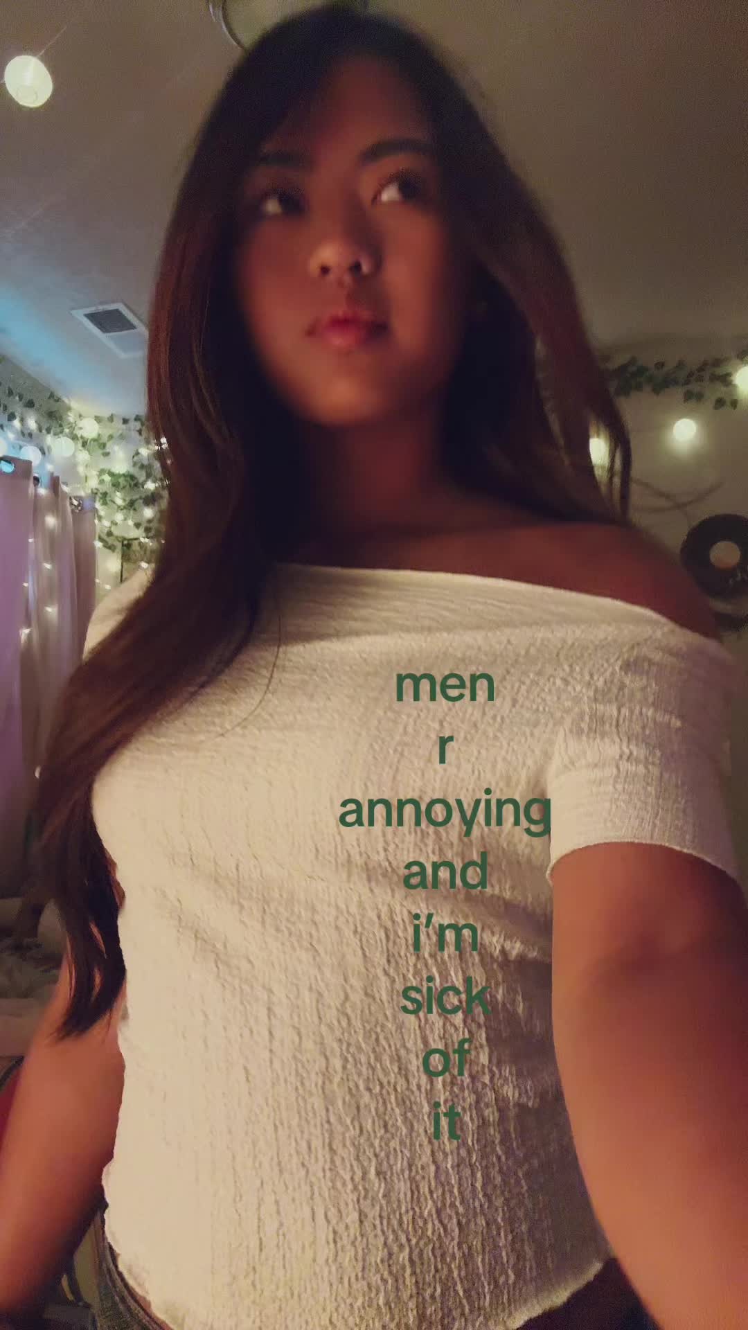 @ahsmellycat