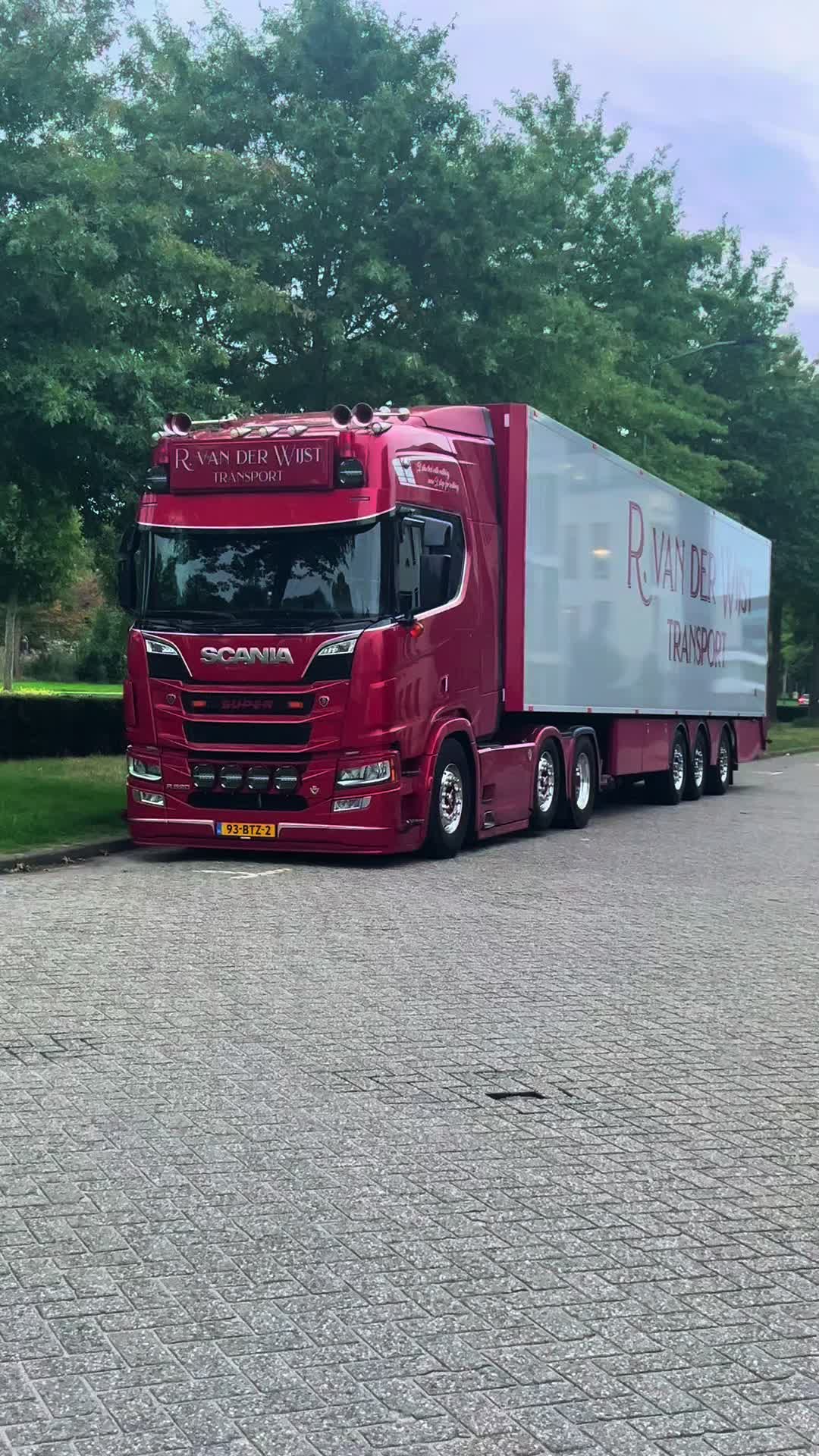 @l.k.truckspotting073