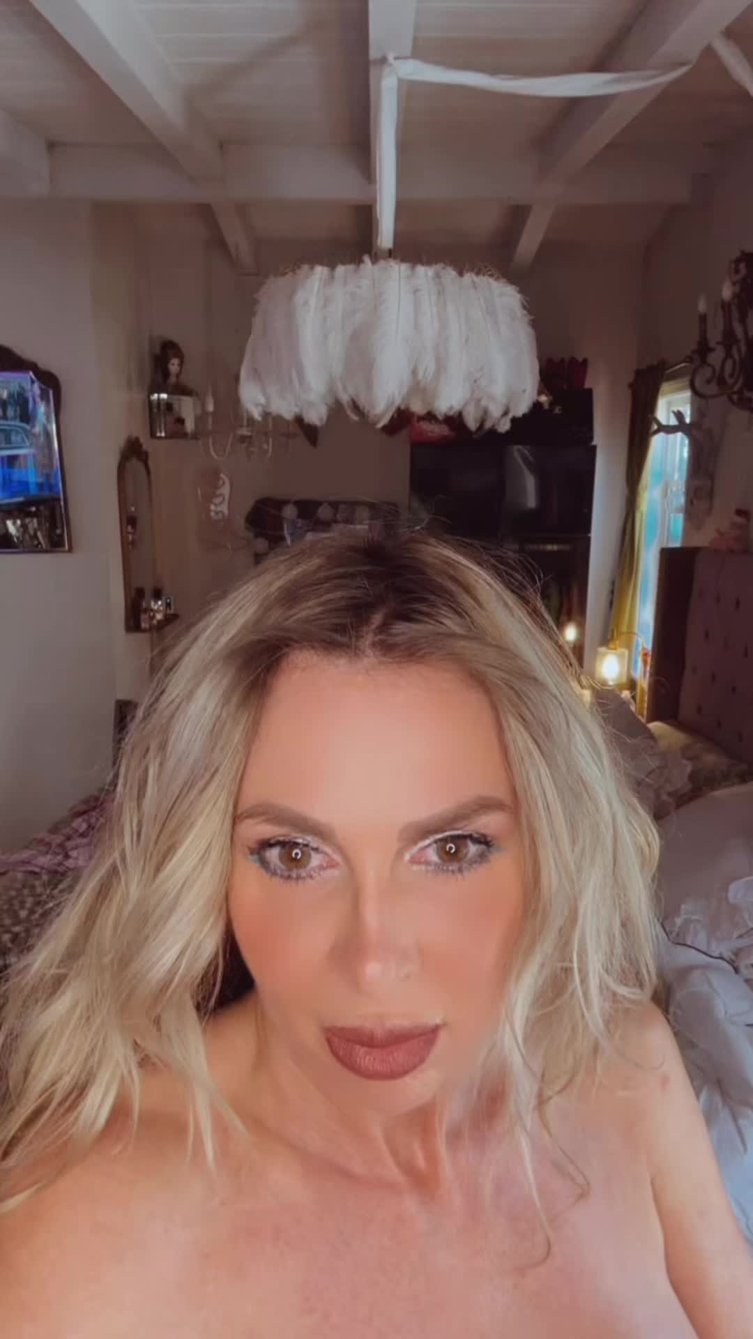 @Glitterparis