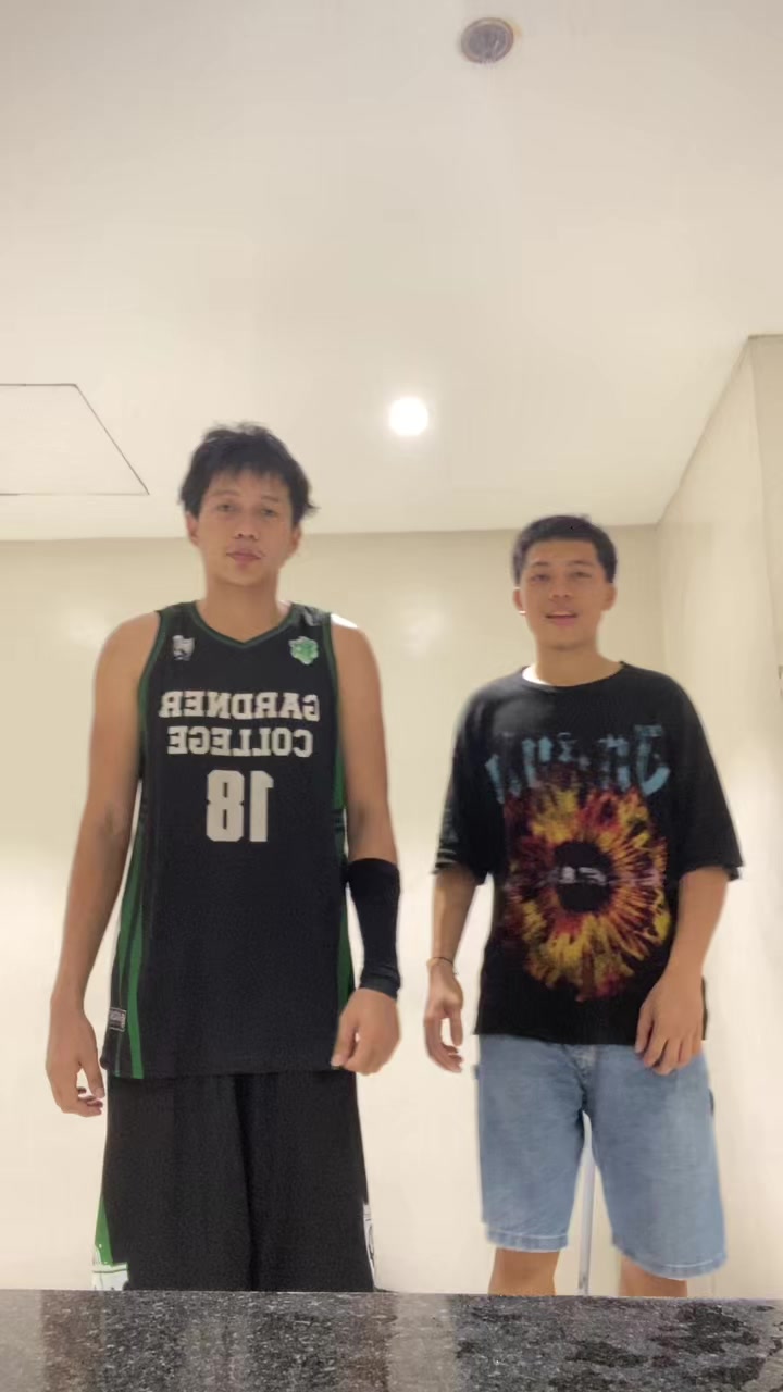 @Khen.