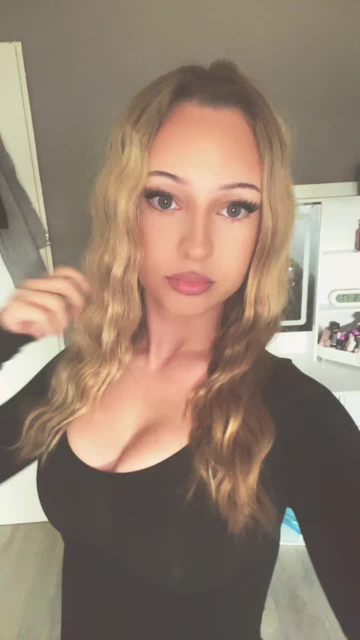 @𝐅 𝐈 𝐍 𝐘