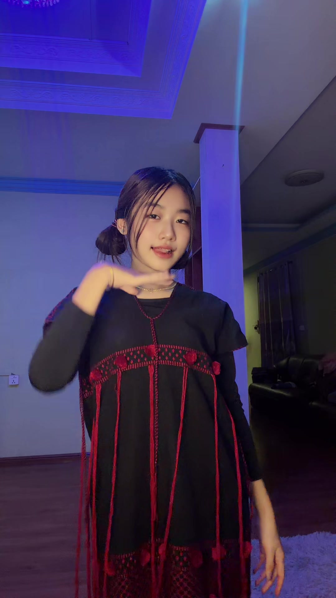 @Vera
