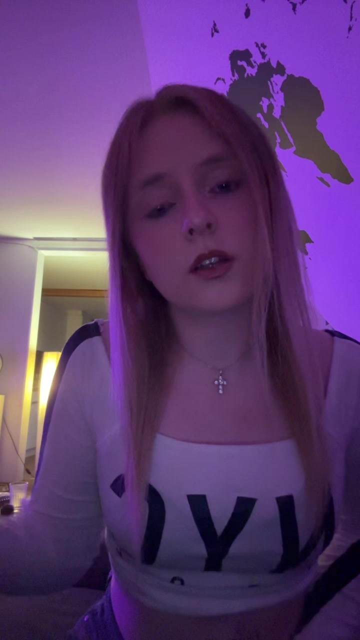 @Bella