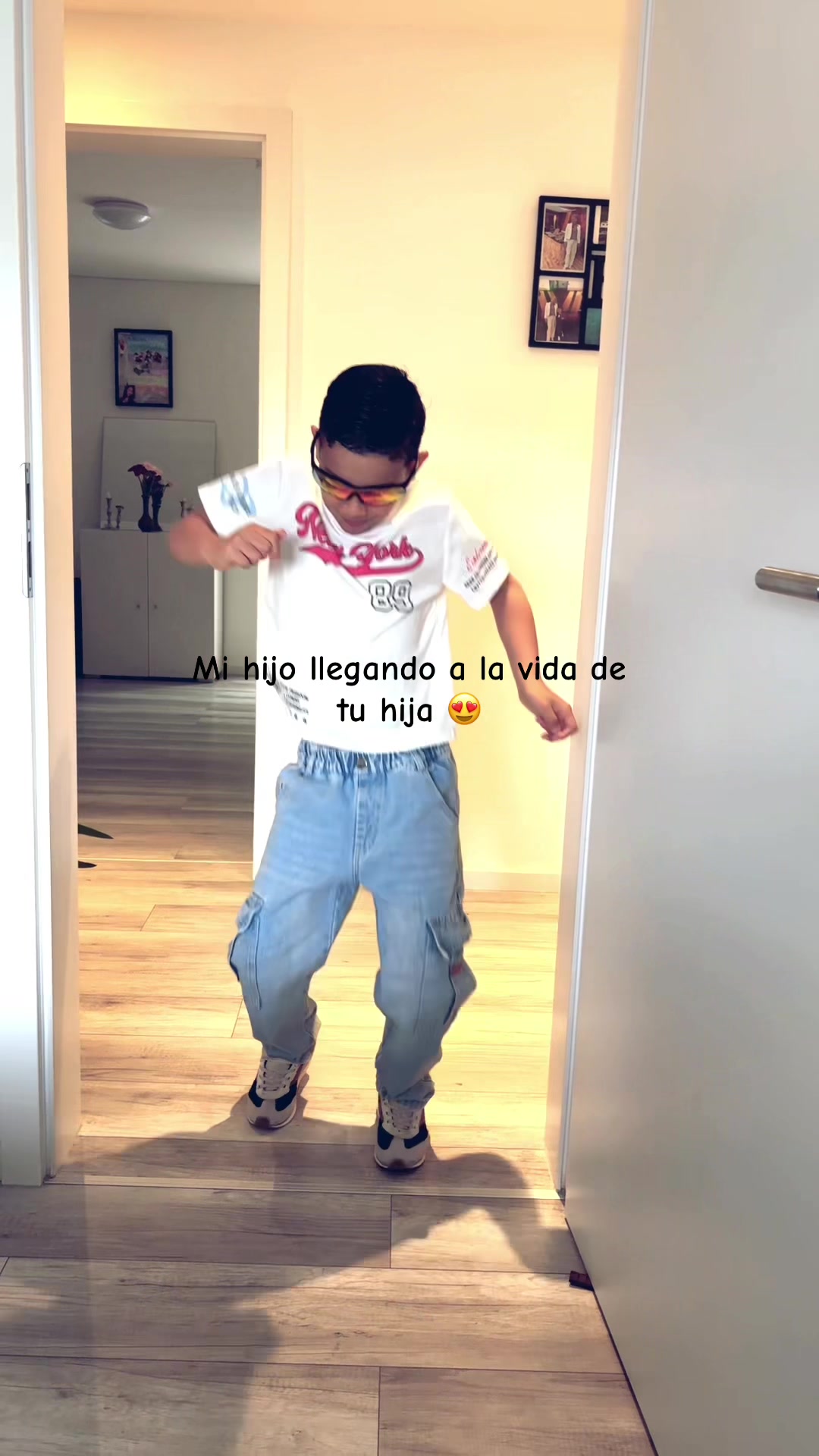 @🖤
