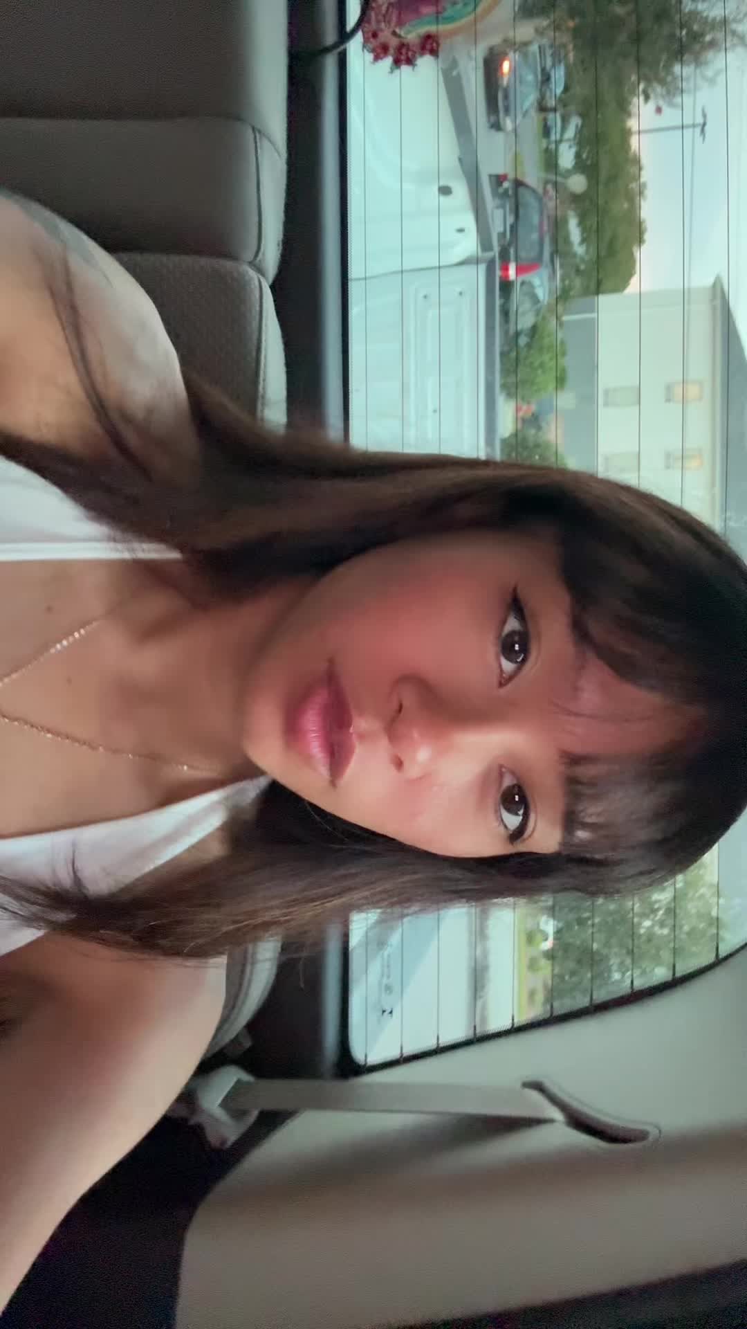 @Riaaa