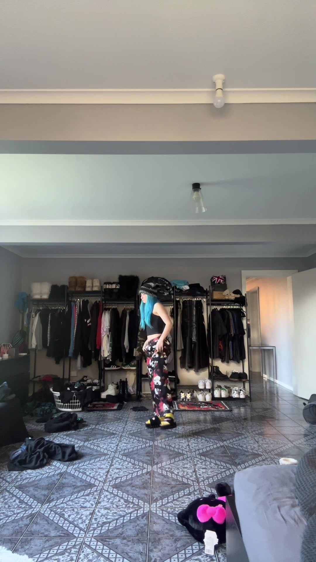 @YEETFEET