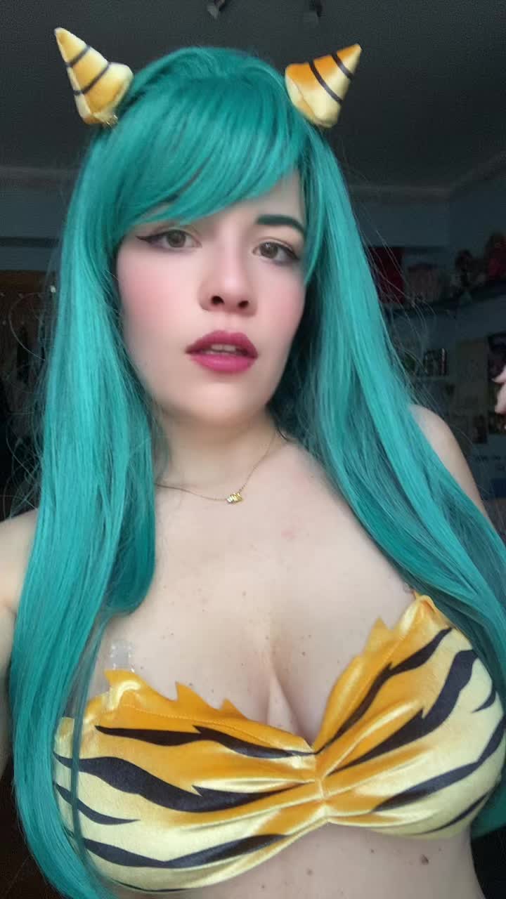 @Julie✨
