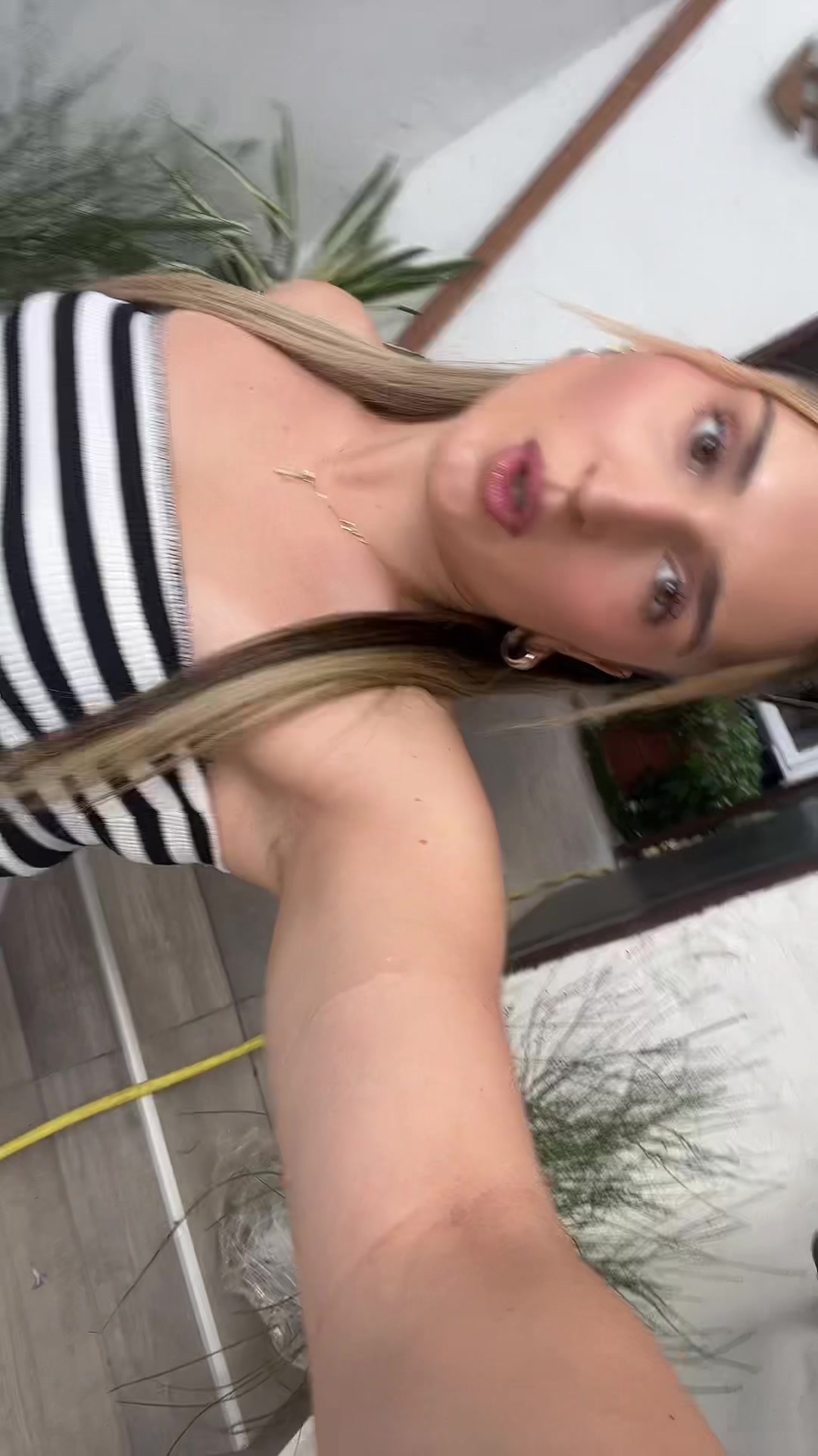 @Alexandra-Maria:)