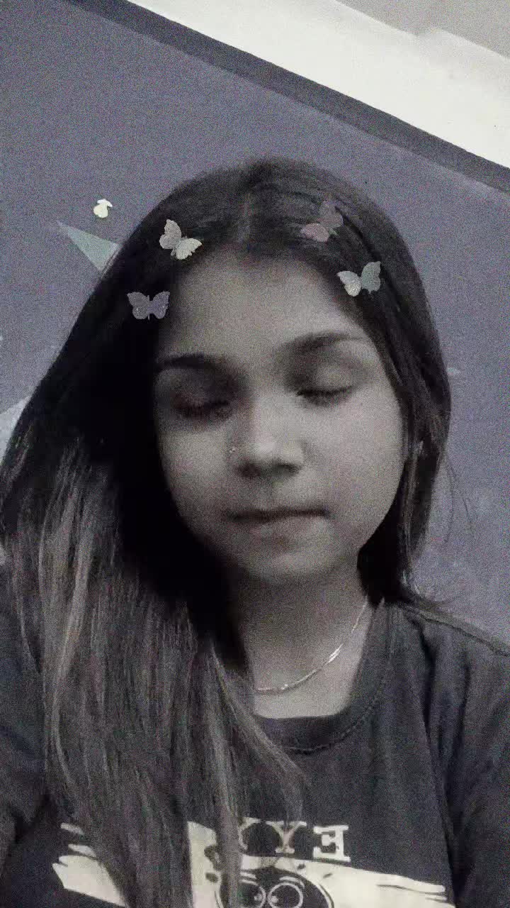 @priyakshara🫠🤍🦋