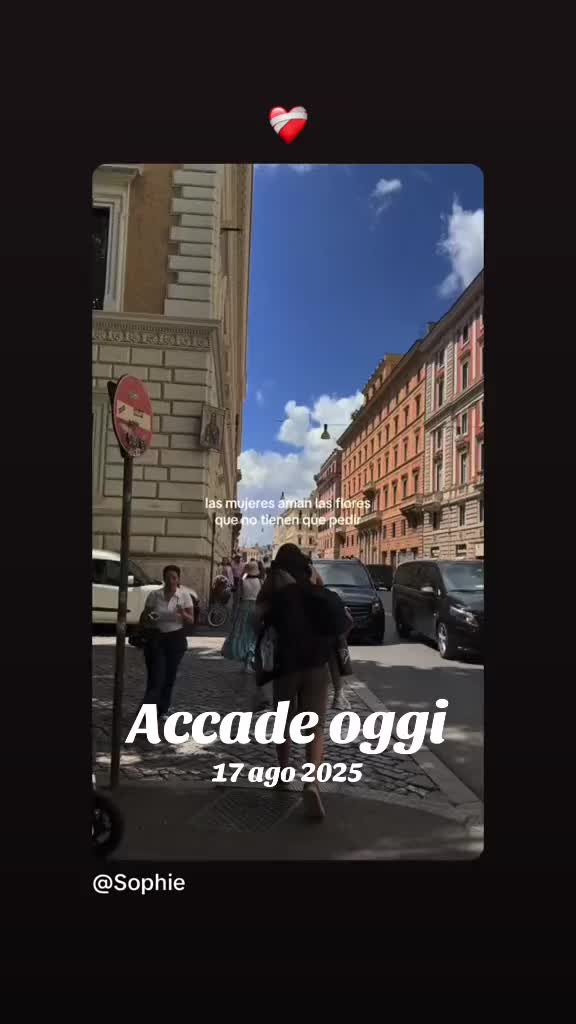 @Beatrixis_