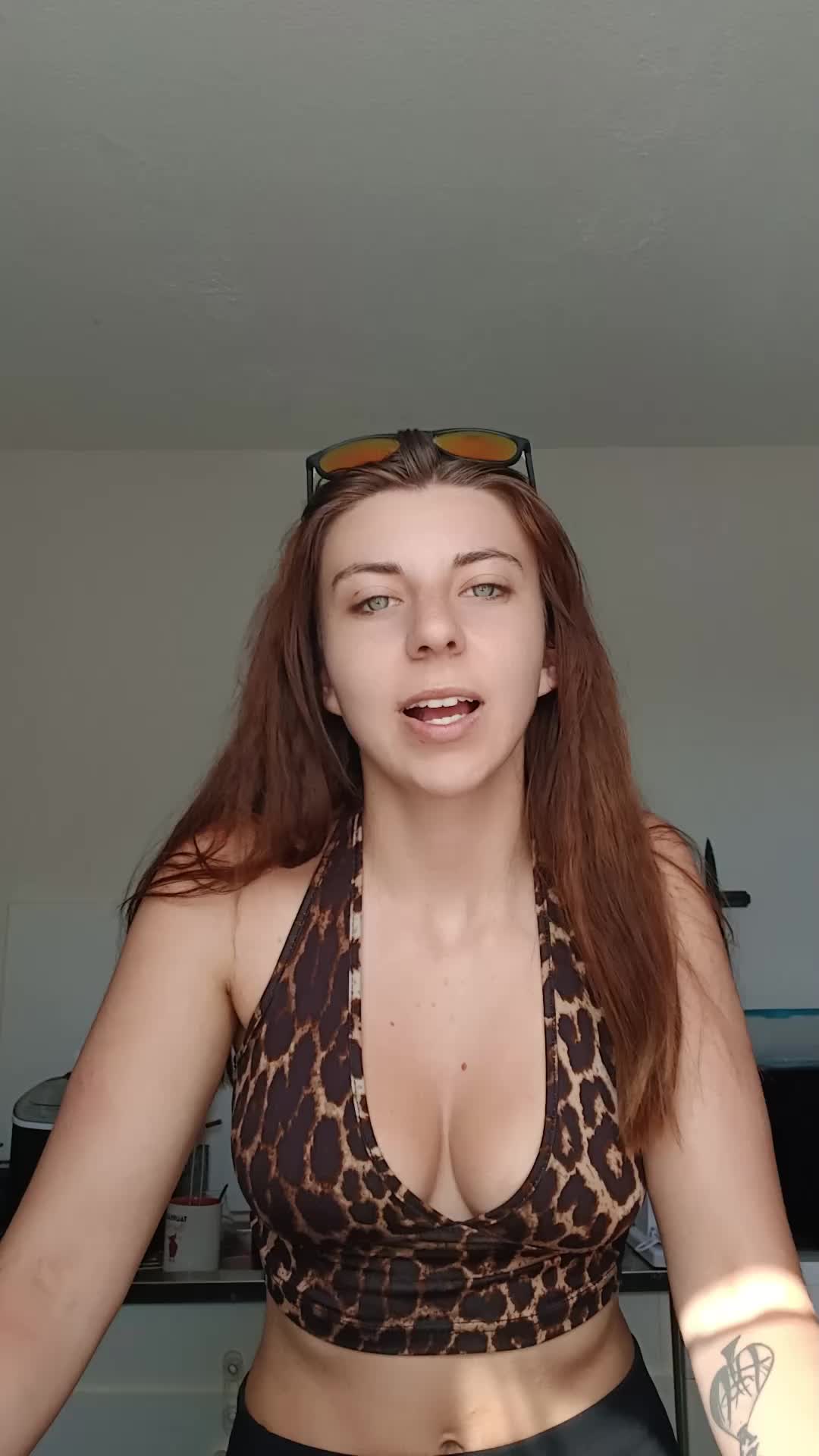 @emybrm
