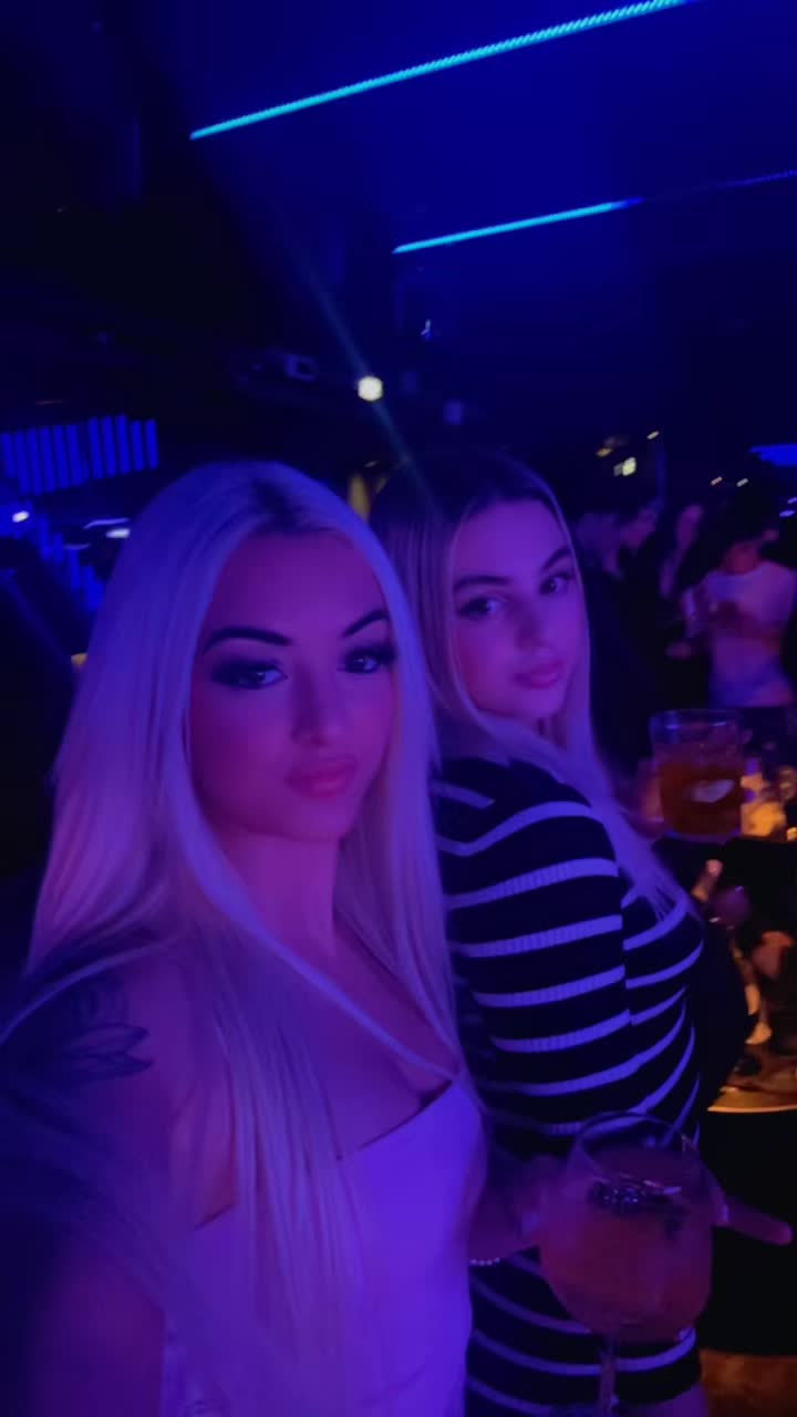 @IamStela🌟