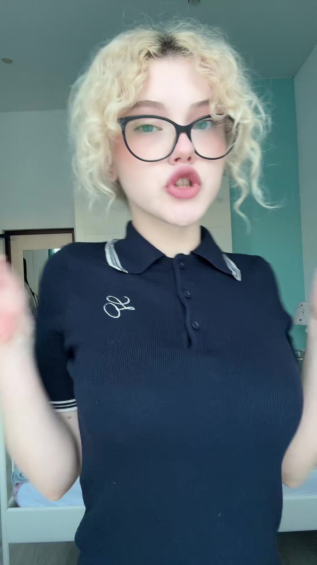 @рия вэсликс <33