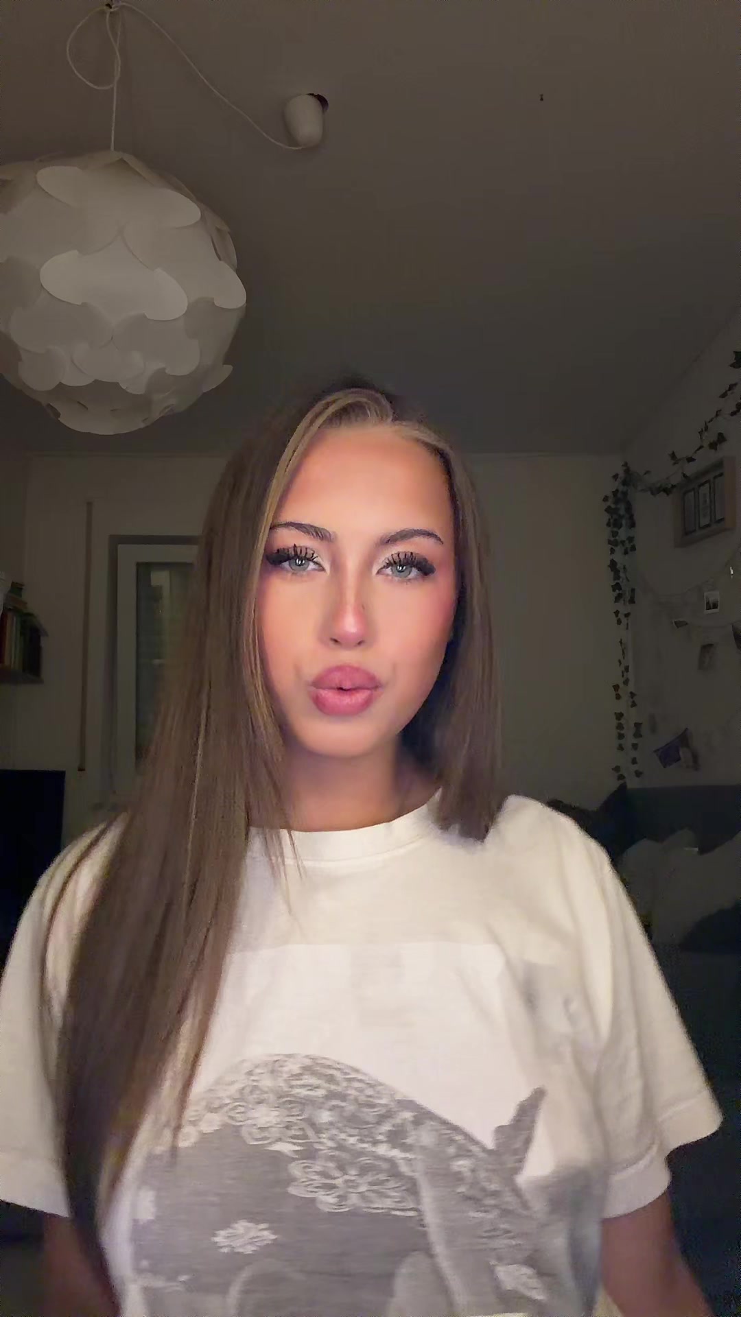 @esther