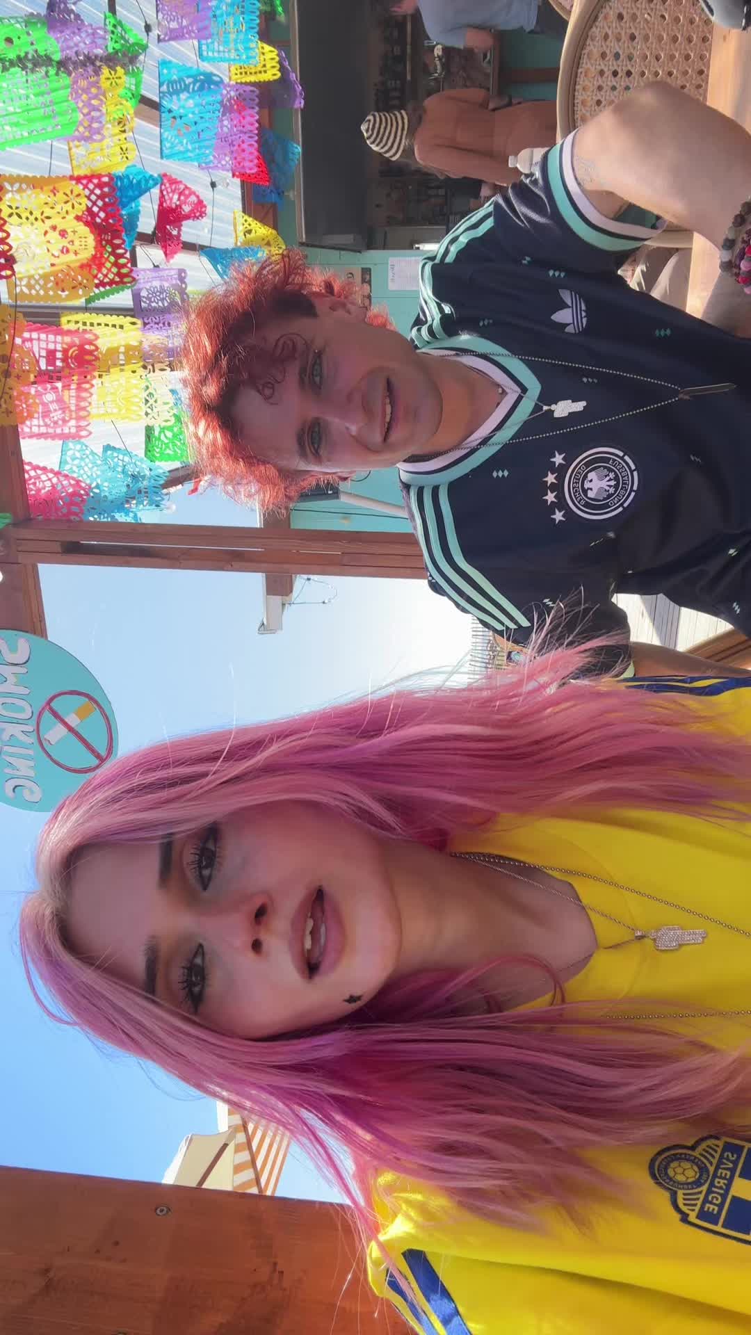 @anni