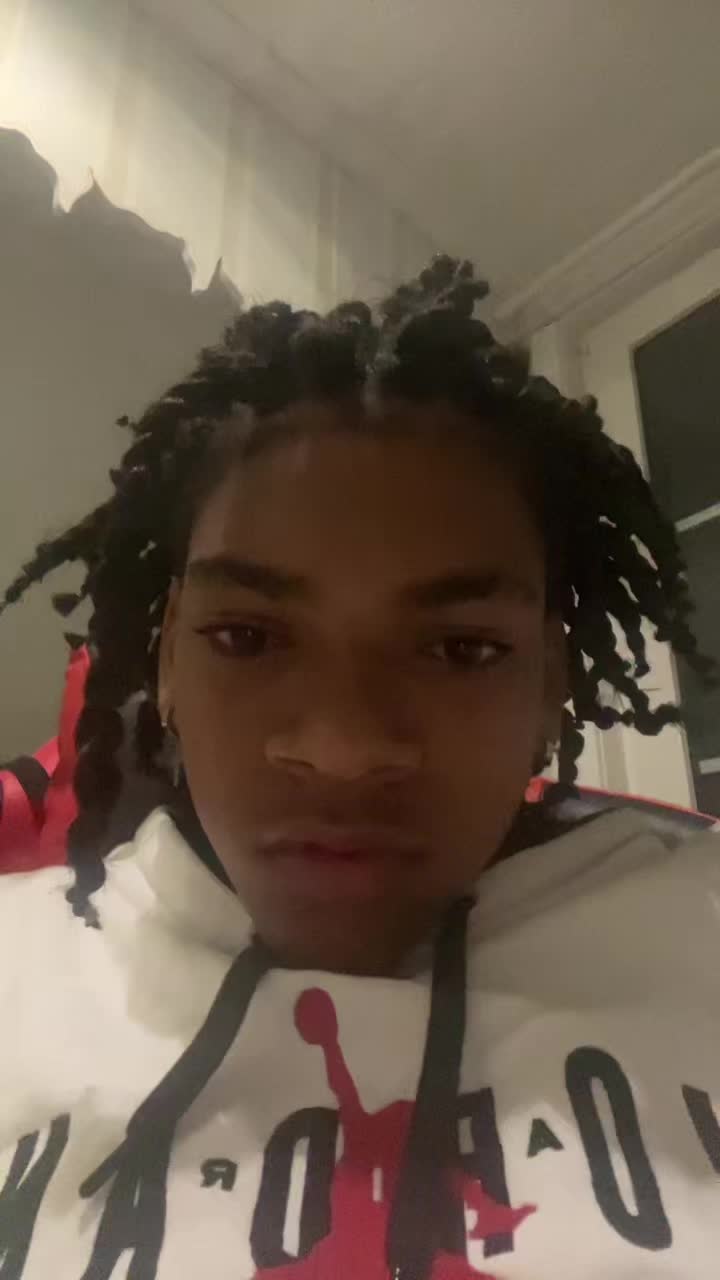 @Elgsz