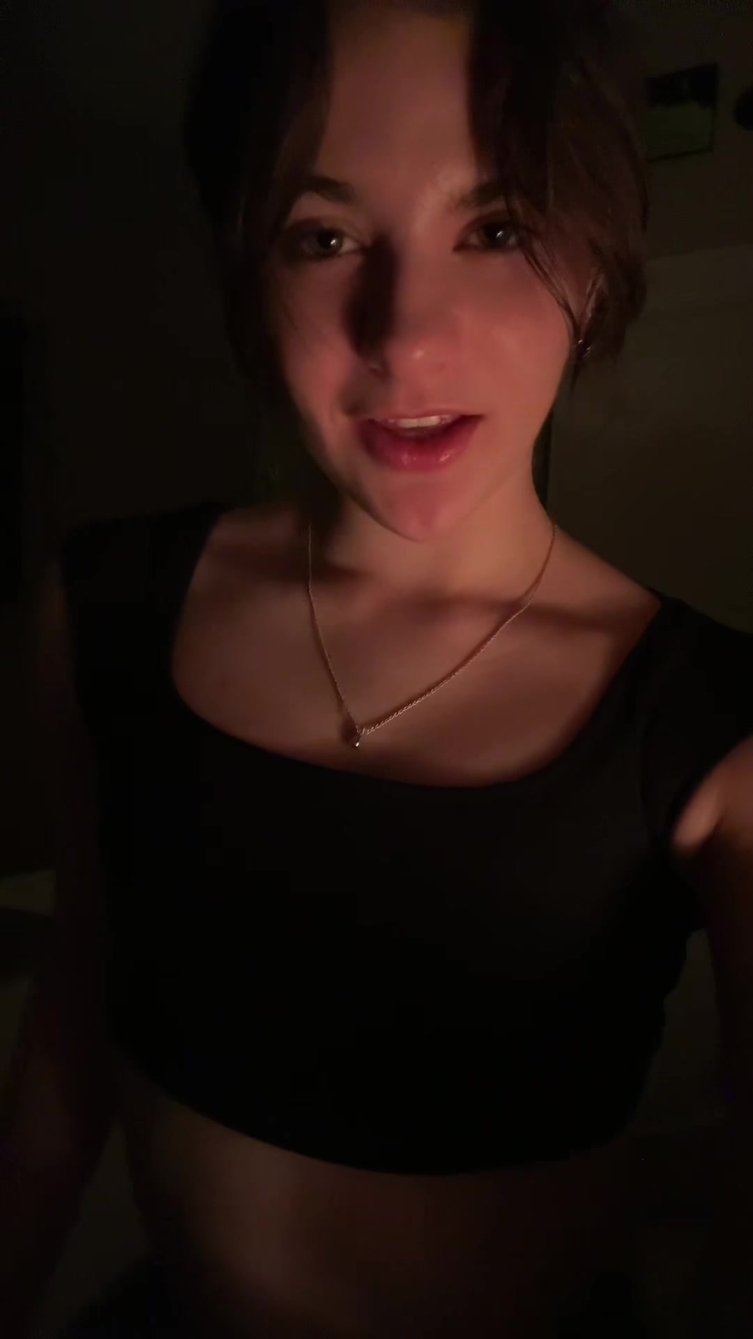 @Ari🌺