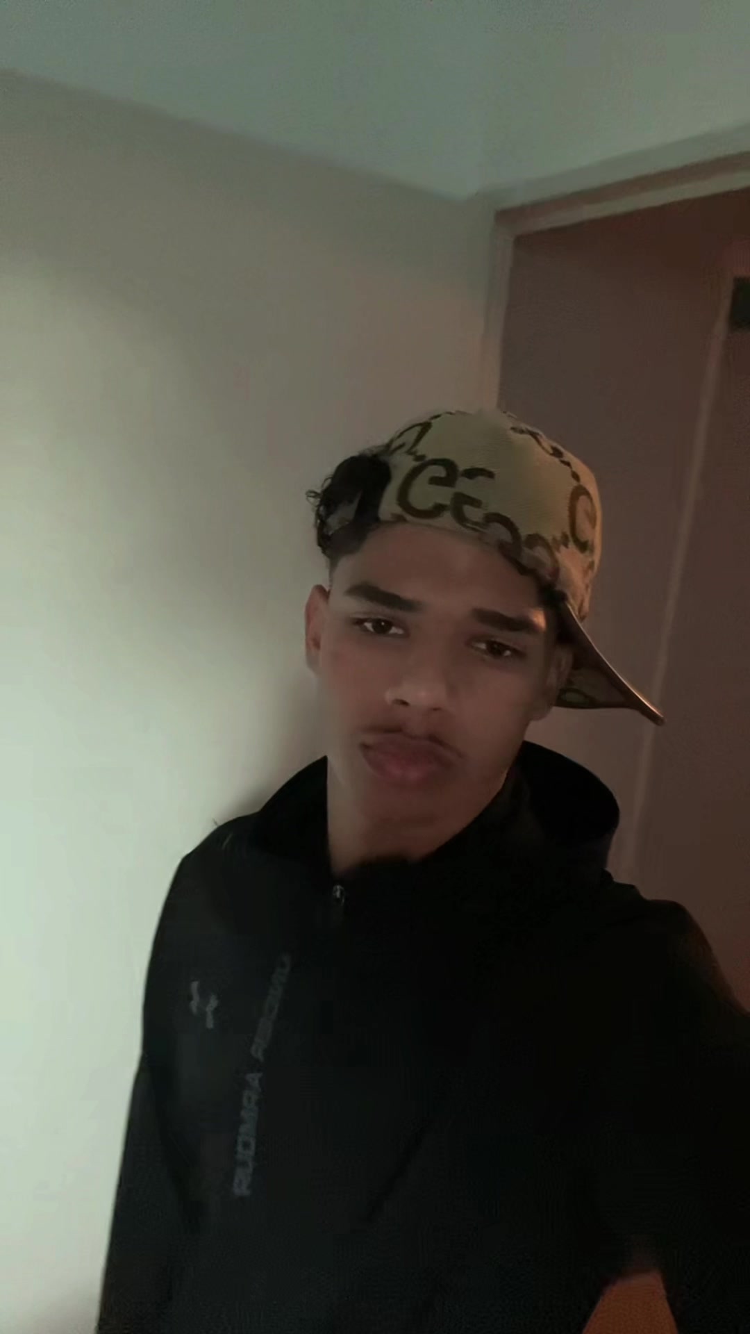 @yael👁️🗨️