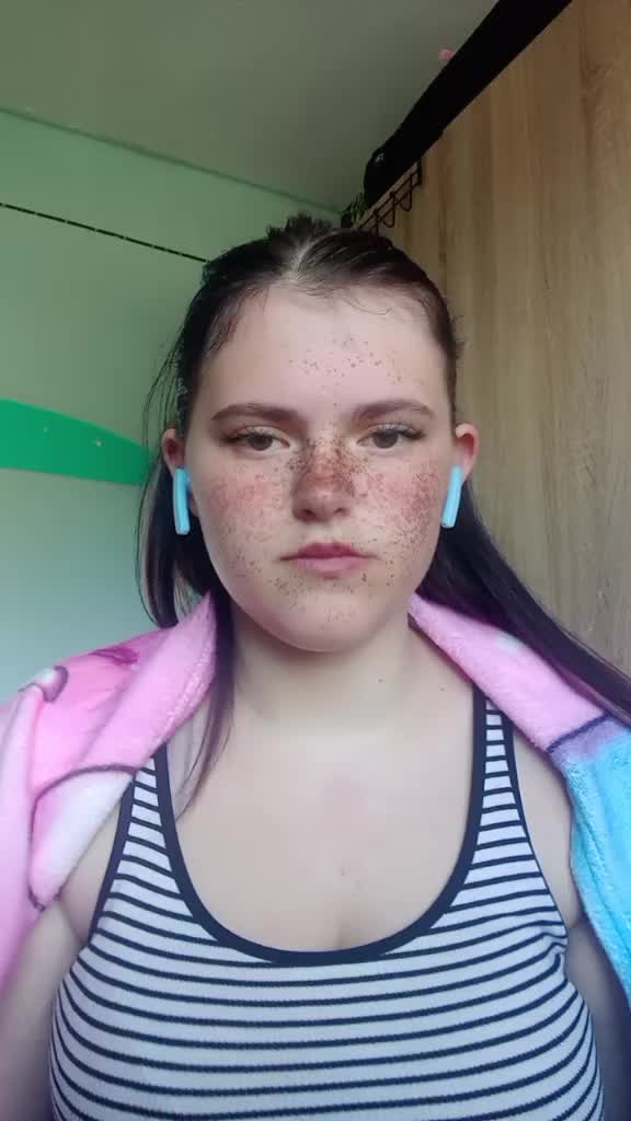@Julie.ist_eingirl