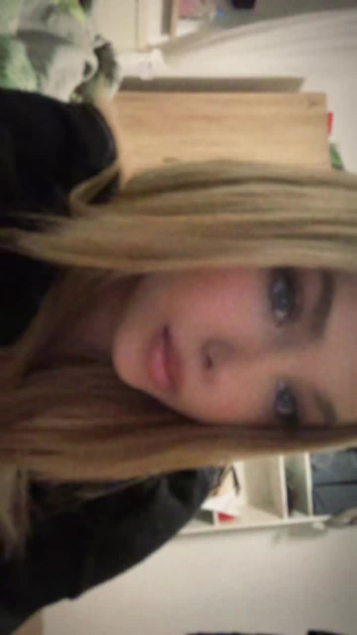 @387 • Lejla