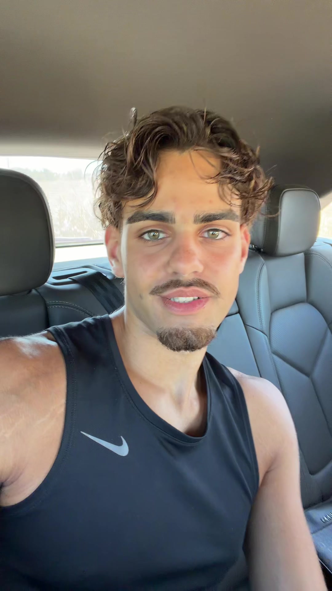 @manoxil