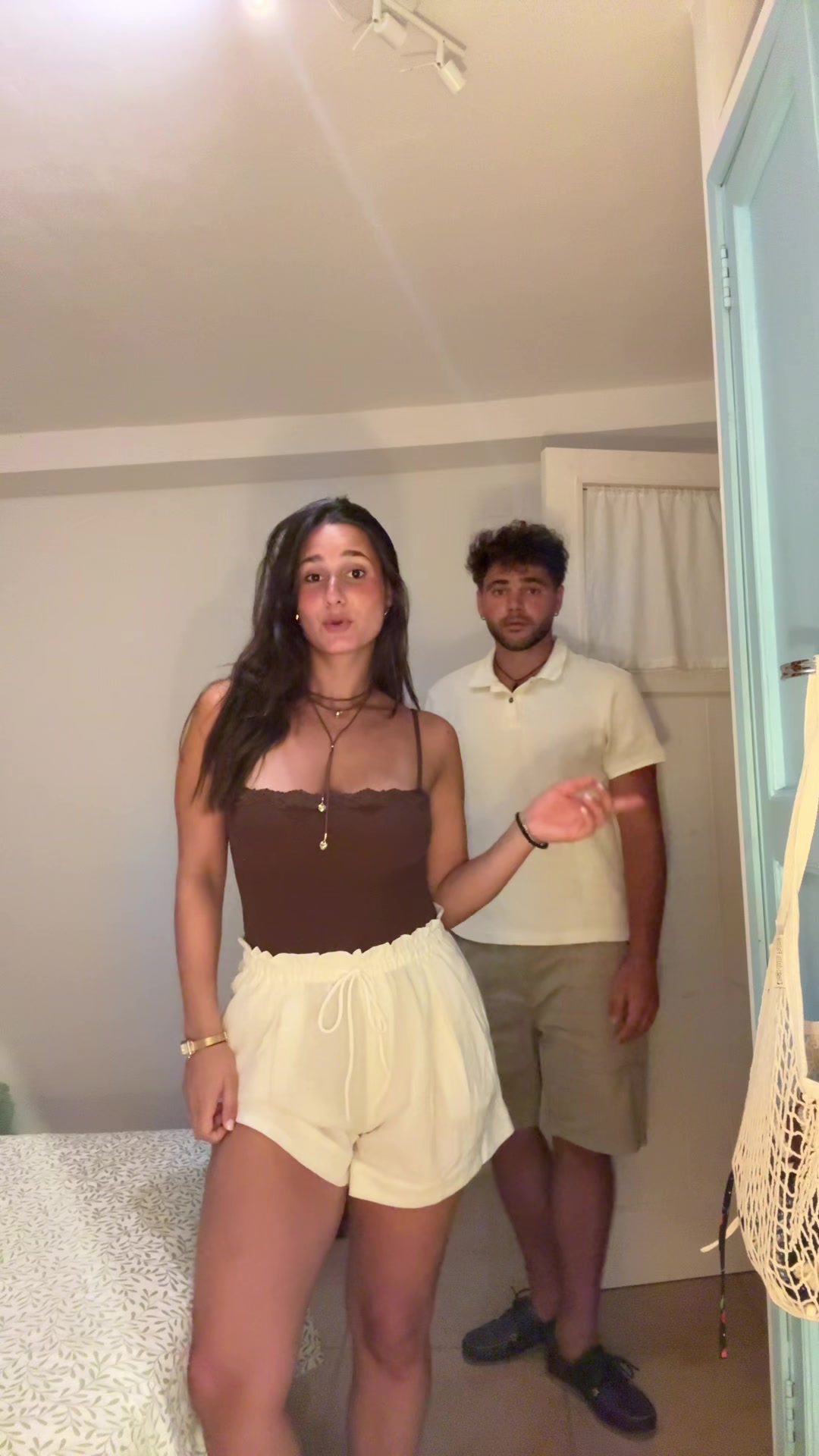 @Elisa