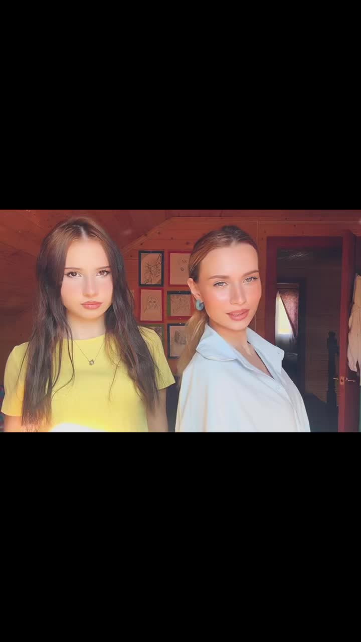 @Юлька🎀