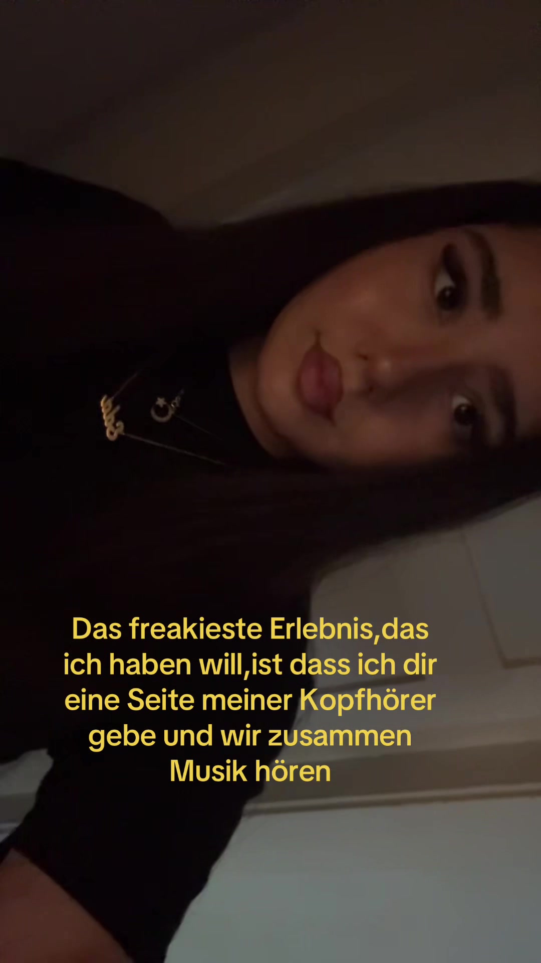 @𝑬