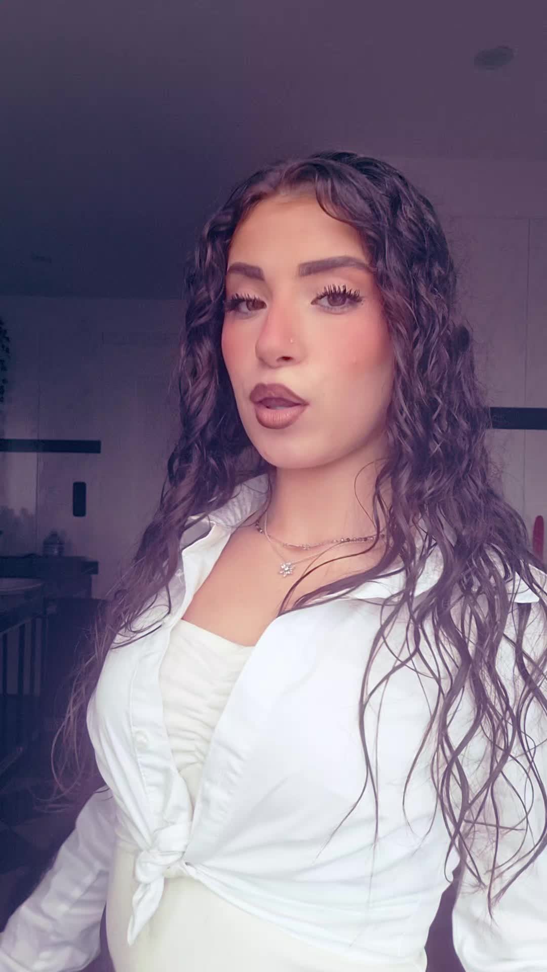 @𝕾𝖔𝖋𝖎𝖆🤍