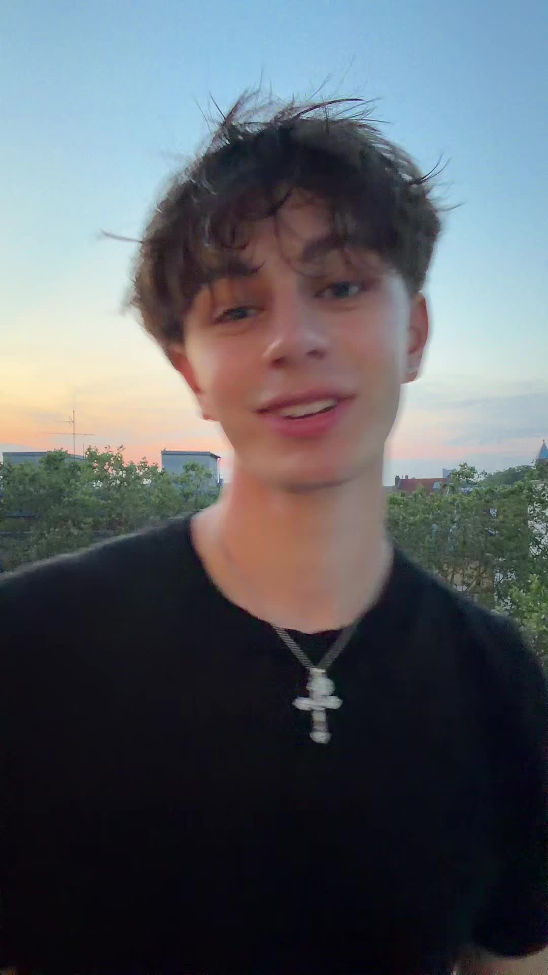 @finliii