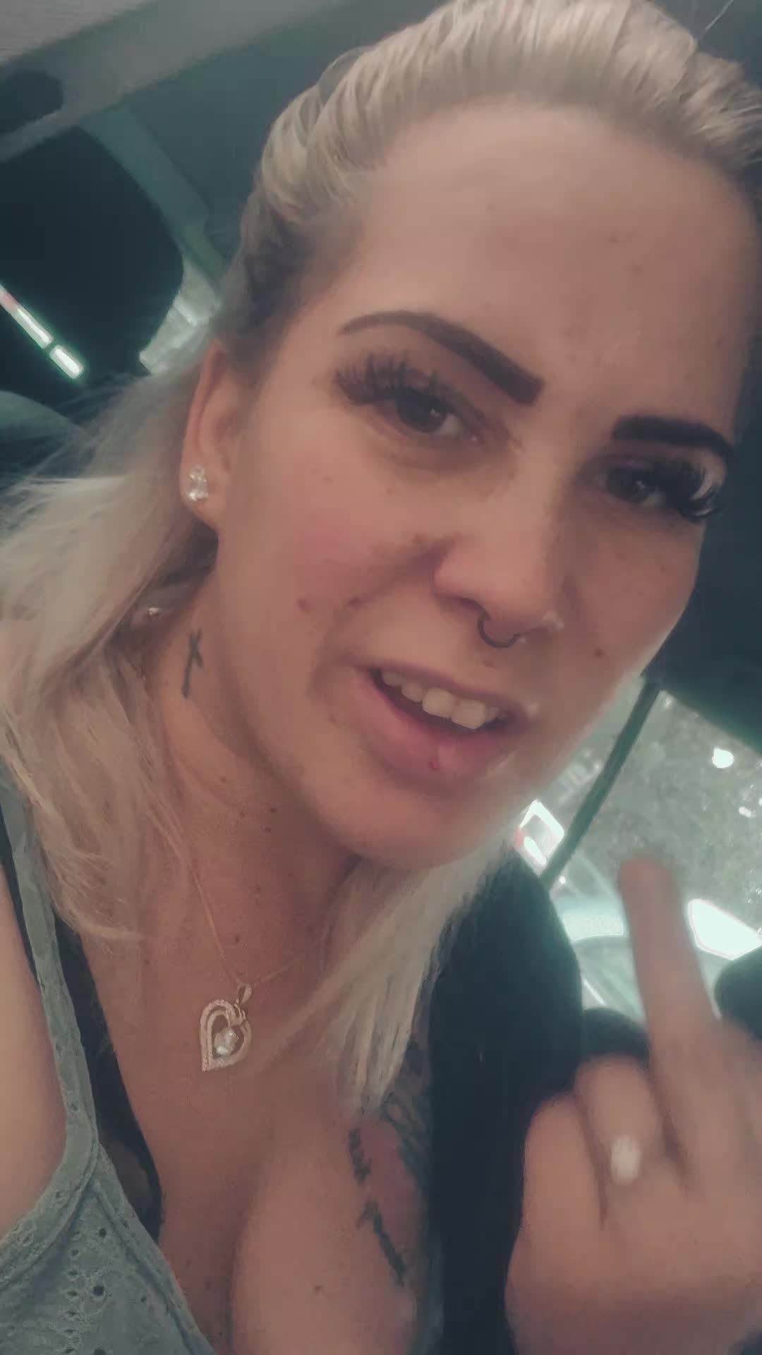 @Melanie lalaaa