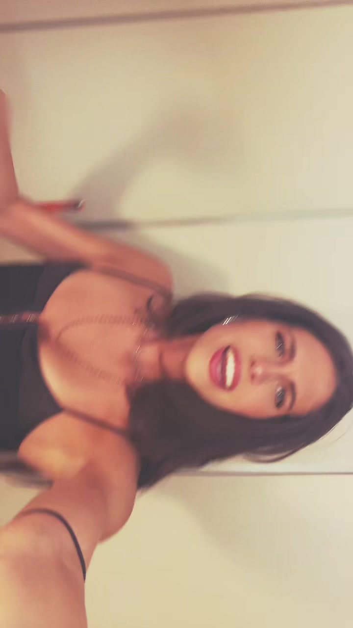 @Elena Cutrona