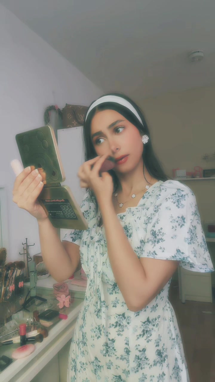@𝓣𝓪𝓵𝓪 🕯️