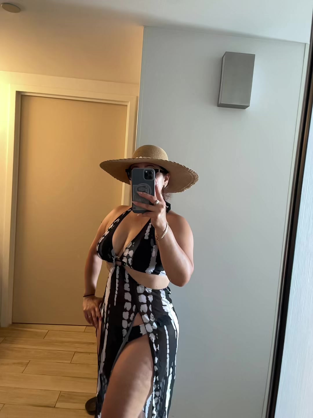 @Alba Acosta